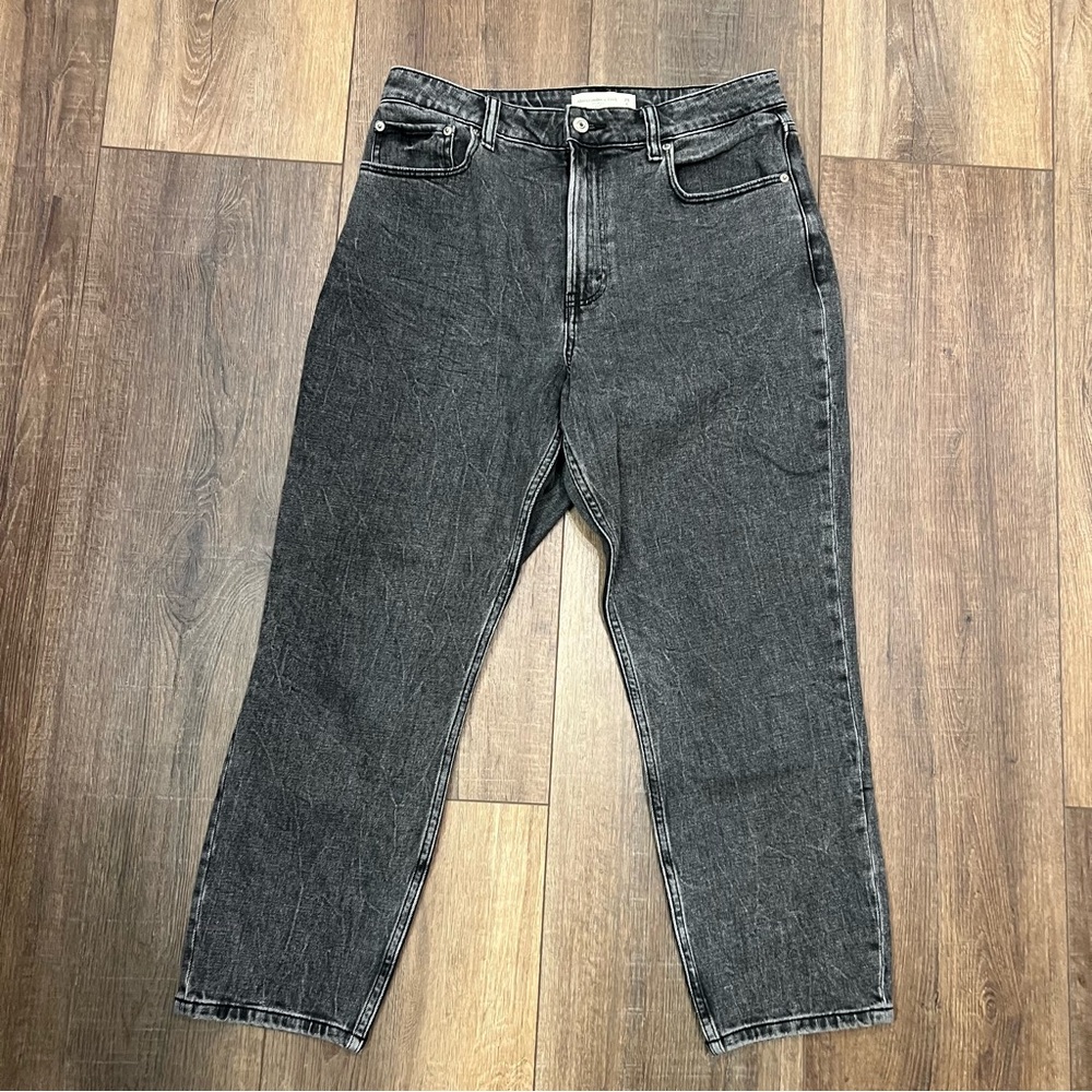 Abercrombie and fitch the mom high rise black jeans